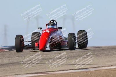 media/Oct-26-2025-CalClub SCCA (Sun) [[8ce1e69566]]/Group 6/Grapevine/